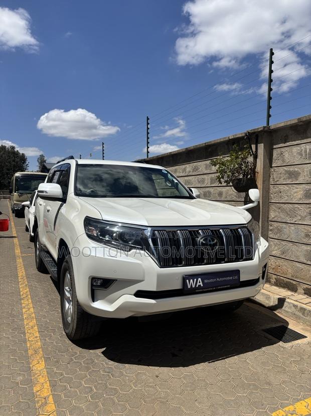 Toyota Land Cruiser Prado 2019 Pearl