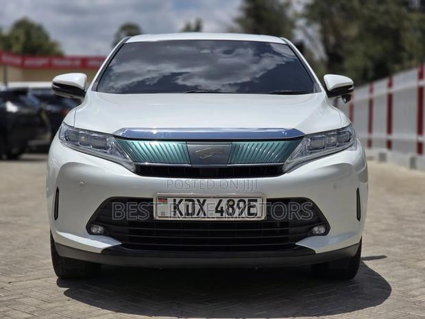 Toyota Harrier 2.0 2019 Pearl