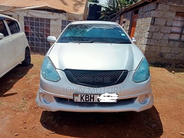 Toyota Caldina 2002 Silver