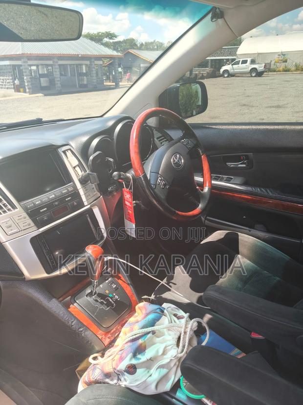 Toyota Harrier 240G 2012 Black