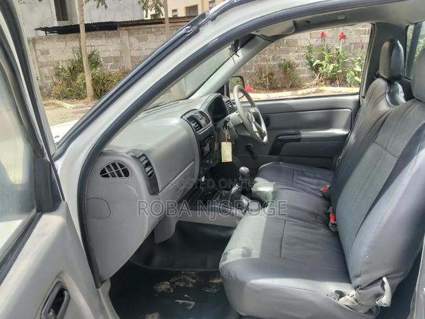 Isuzu D-MAX 2008 Off white