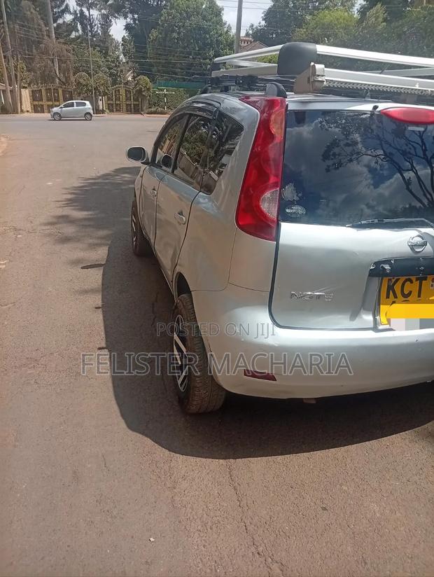 Nissan Note 2011 Silver