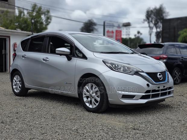Nissan Note 1.2 Hybrid 2019 Silver