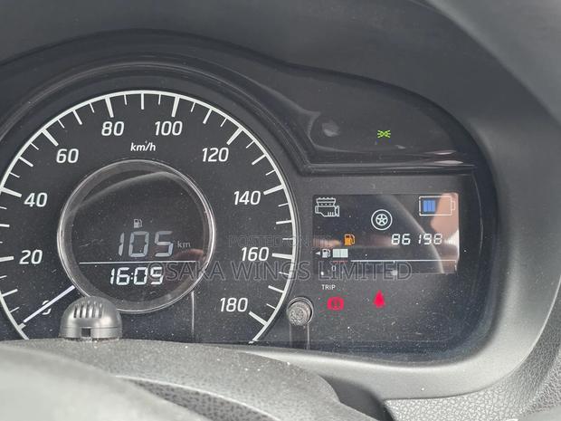 Nissan Note 1.2 Hybrid 2019 Silver