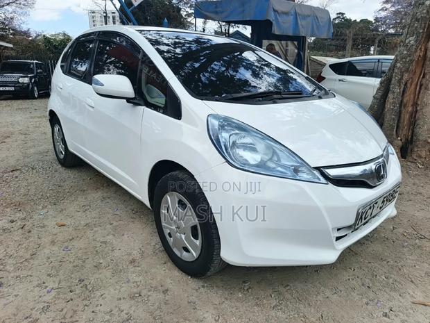 Honda Fit 2011 White