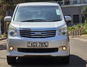 Toyota Noah 2012 Silver for sale