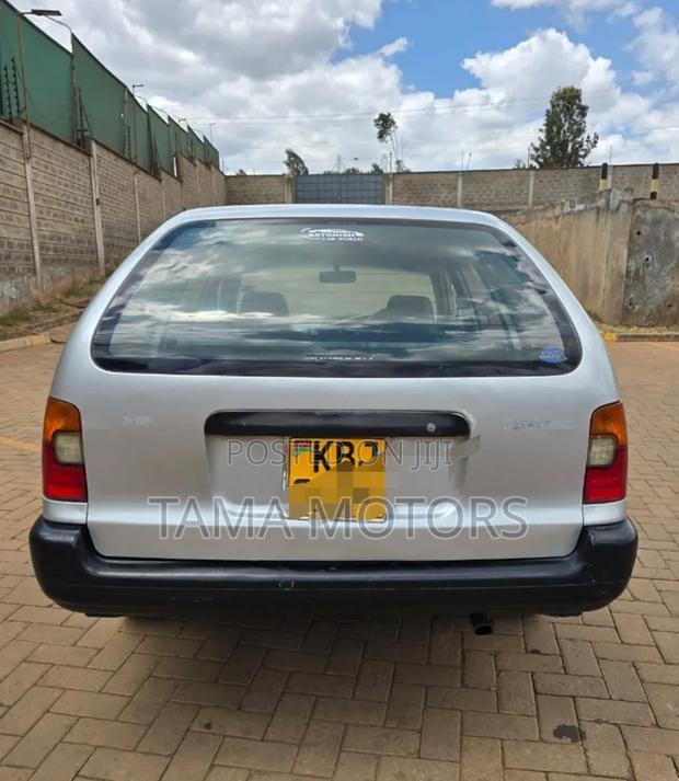 Toyota Corolla 2002 Gray