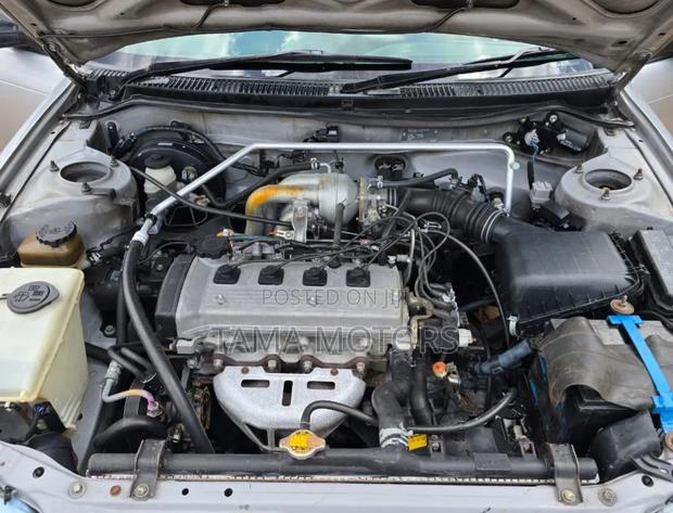 Toyota Corolla 2002 Gray