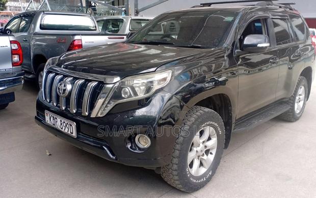 Toyota Land Cruiser Prado 2012 Black