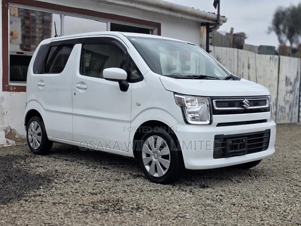 Suzuki Wagon R 660 Hybrid FWD 2019 White