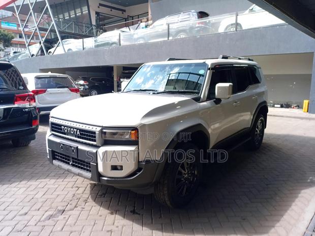 New Toyota Land Cruiser LC250 2024 Pearl