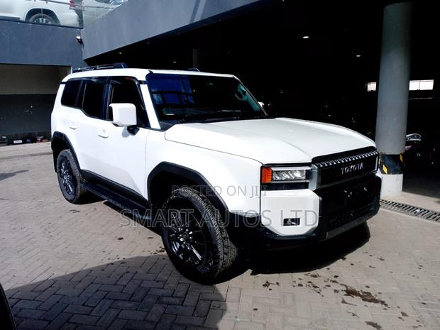New Toyota Land Cruiser LC250 2024 Pearl