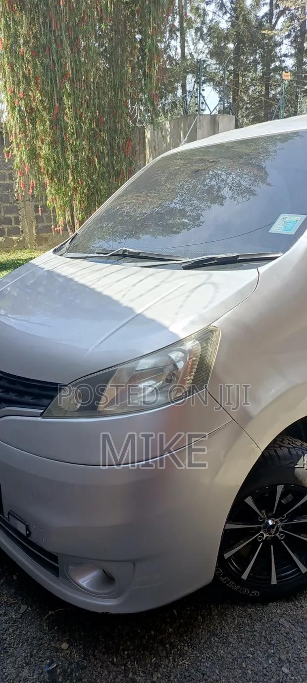 Nissan NP200 2016 Silver