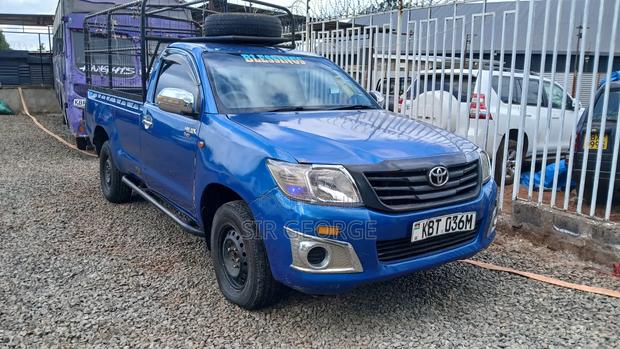 Toyota Hilux 2.5 Cab 2005 Blue