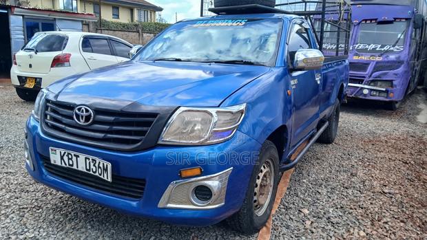 Toyota Hilux 2.5 Cab 2005 Blue