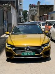 Volkswagen Arteon 2020 Gold for sale