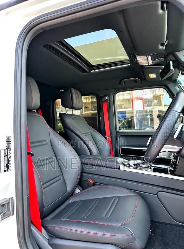 Mercedes-Benz G-Class G 400 d 2023 White