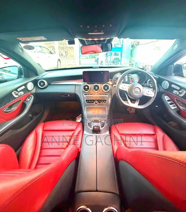 Mercedes-Benz C200 2019 Black