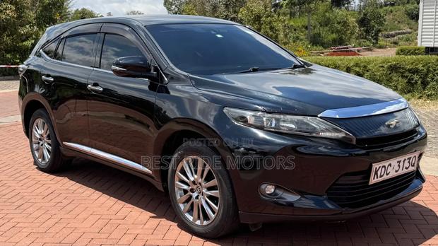 Toyota Harrier 2.0 2014 Gray