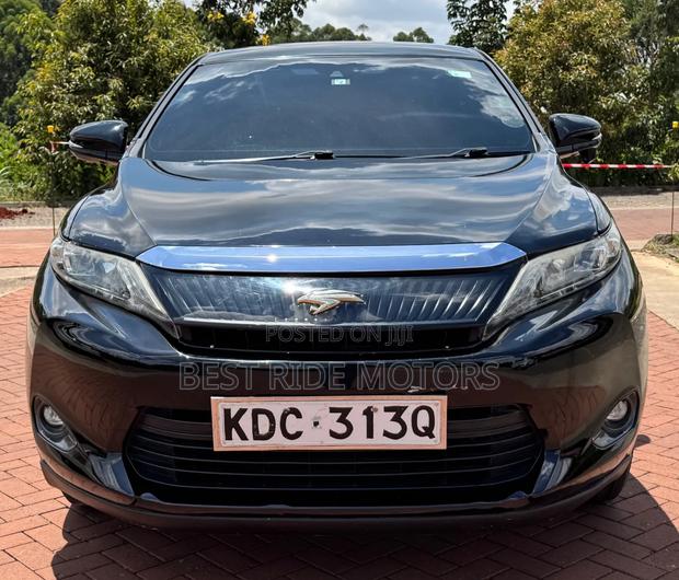 Toyota Harrier 2.0 2014 Gray