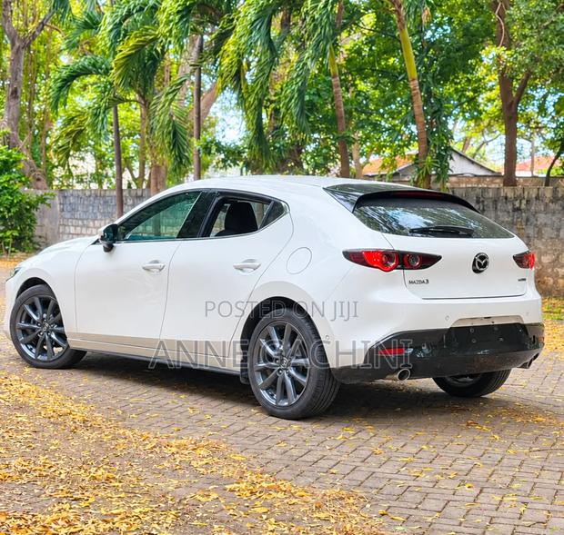 Mazda 3 2019 White