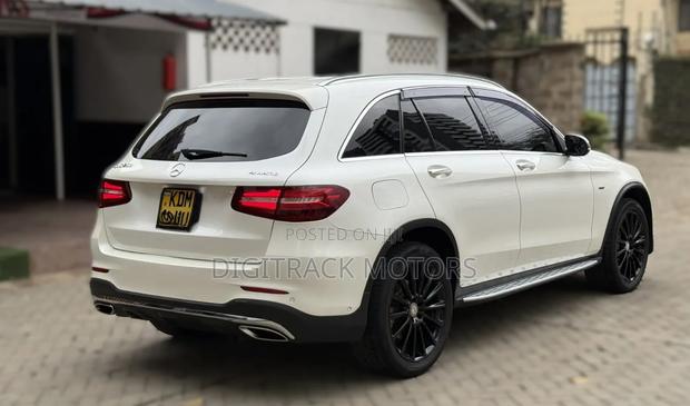 Mercedes-Benz GLC-Class 2016 White