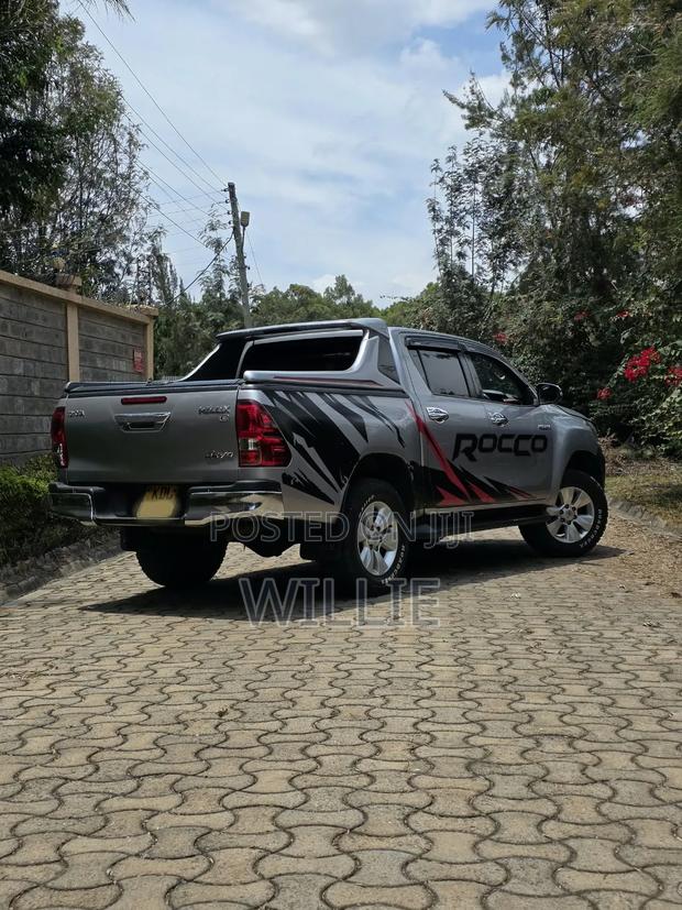 Toyota Hilux Revo Double Cab Deisel 2.4 RWD 2016 Gray