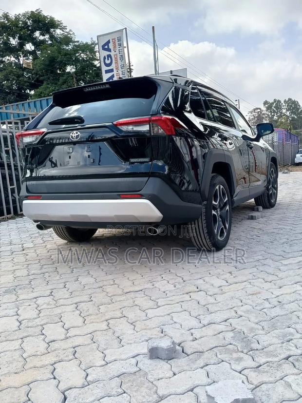 Toyota RAV4 2019