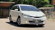 Toyota Wish 2012 Pearl for sale