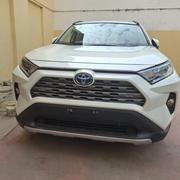 Toyota RAV4 2019 White for sale