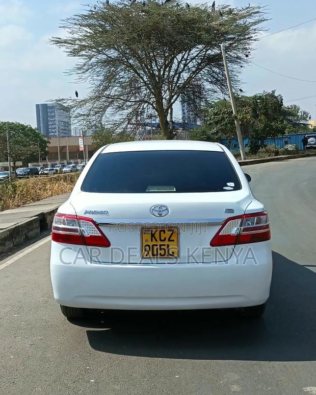 Toyota Premio 1.5 FWD 2014 White