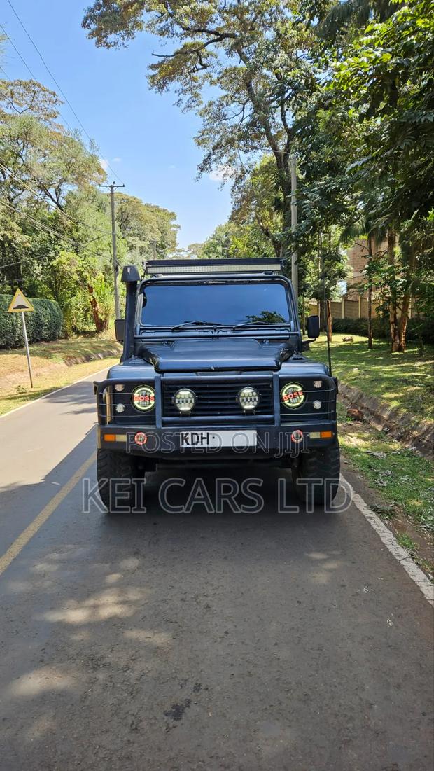 Land Rover Defender 1997 Black