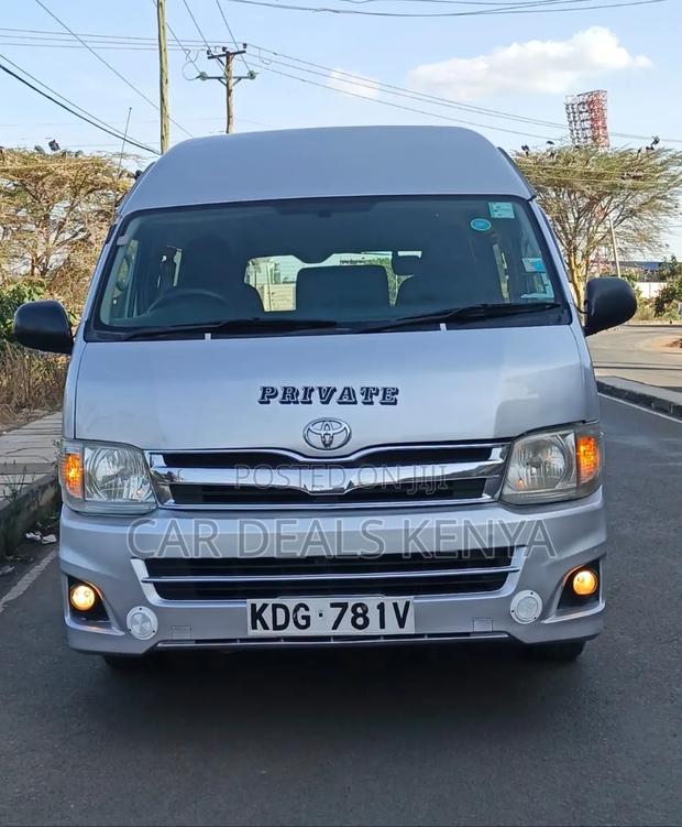 Toyota TownAce SV Premium 2014 Gray