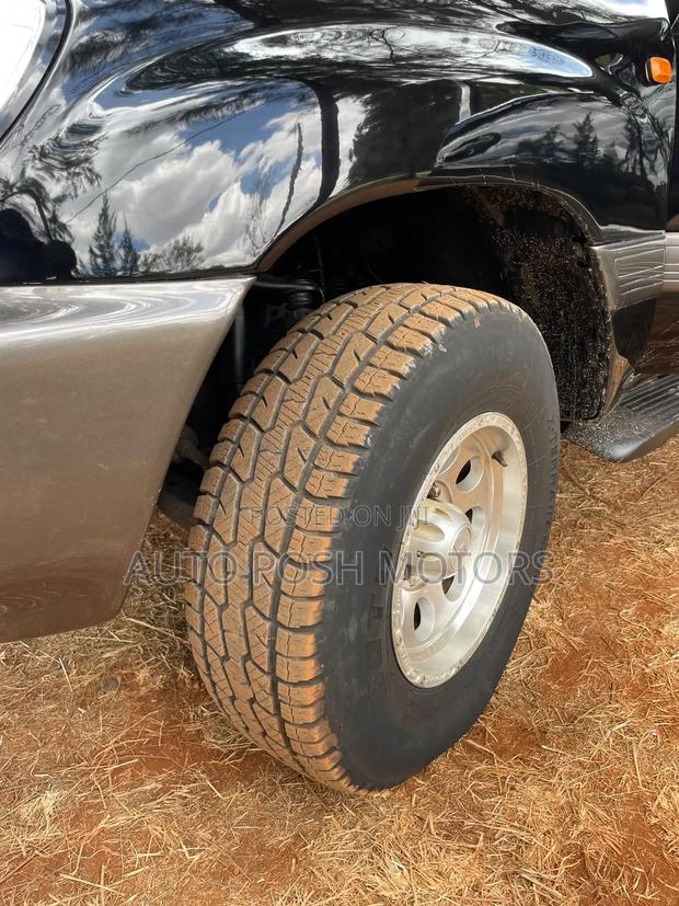 Toyota Land Cruiser 2005