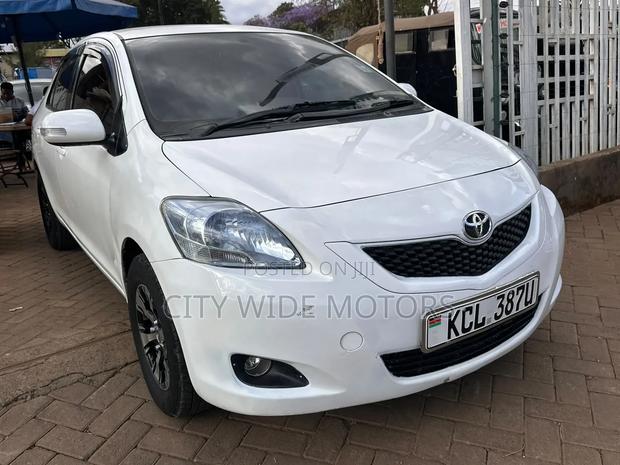Toyota Belta 2011 White