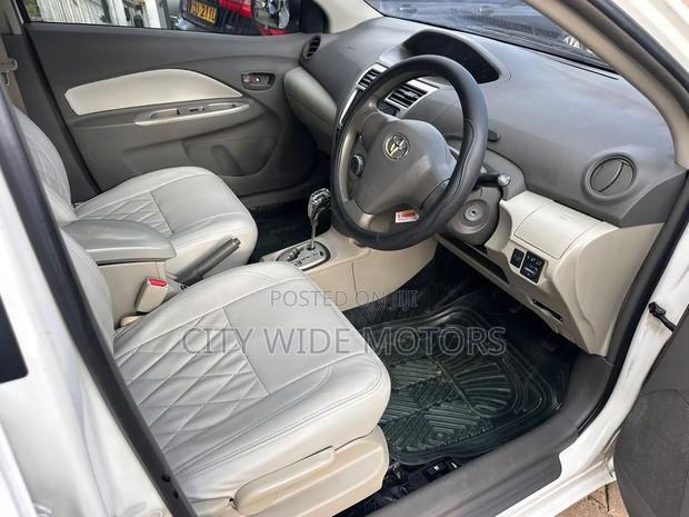Toyota Belta 2011 White