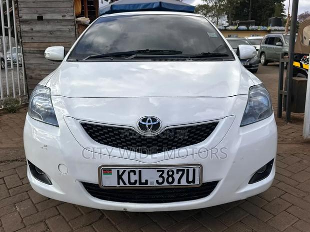 Toyota Belta 2011 White