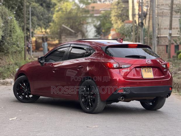 Mazda Axela SV Premium 2014 Red