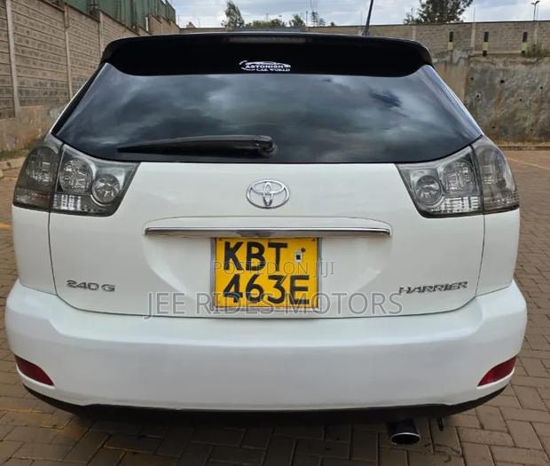 Toyota Harrier 2005 Pearl