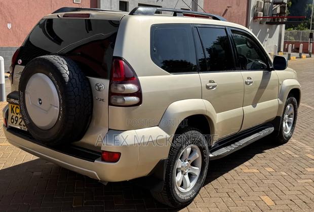 Toyota Land Cruiser Prado 2008 Gold