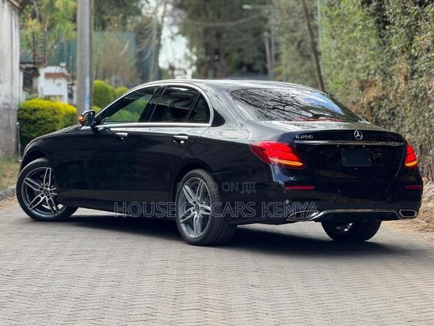 Mercedes-Benz E250 2019 Black