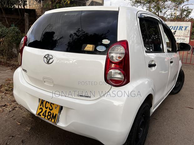 Toyota Passo 1.0 FWD 2011 White
