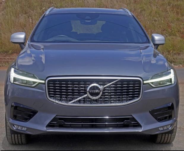Volvo XC60 T5 R-Design AWD 2018 Gray