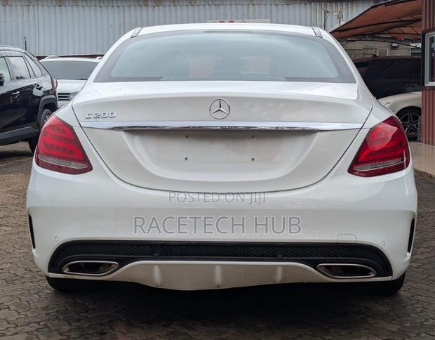 Mercedes-Benz C200 2019 White