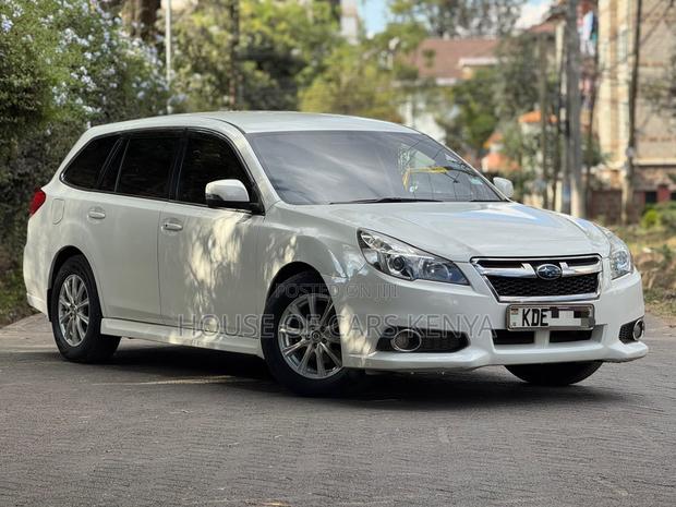 Subaru Legacy 2014 White