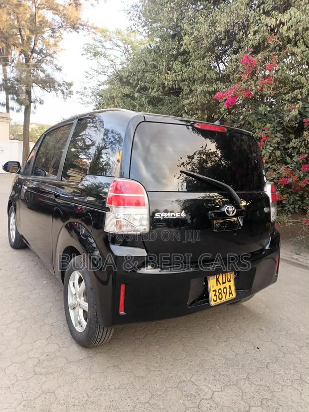 Toyota Spade 2017 Black