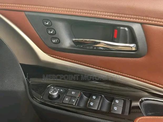 Toyota Harrier 2019 Matt Black