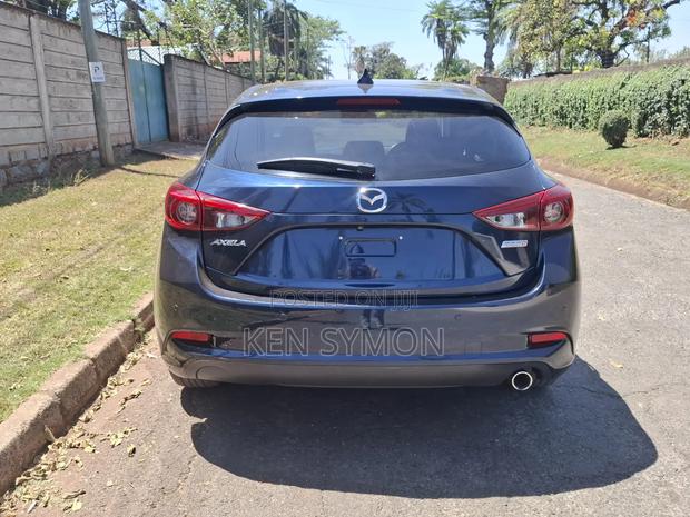 Mazda Axela 2019 Blue