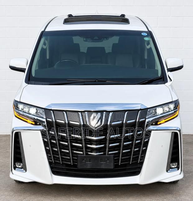 Toyota Alphard 2.5 Petrol FWD 2019 White