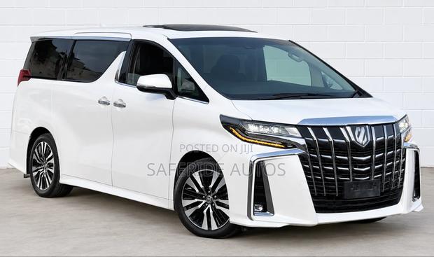 Toyota Alphard 2.5 Petrol FWD 2019 White